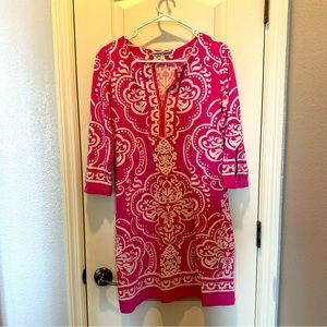 Barbara Gerwit pink paisely